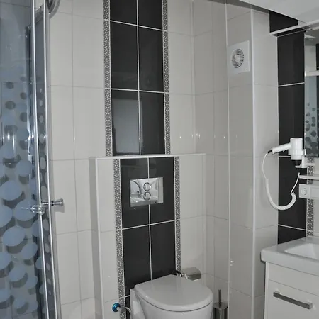 Iscen Hotel Mustafakemalpaşa