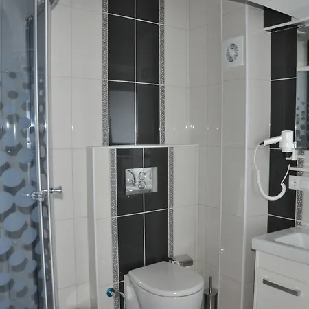 Iscen Hotel Mustafakemalpaşa